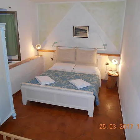 Equosolidale Guest house La Maddalena (Sassari)